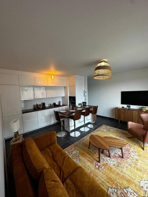 Le National Panoramique Apartment Tours Luaran gambar